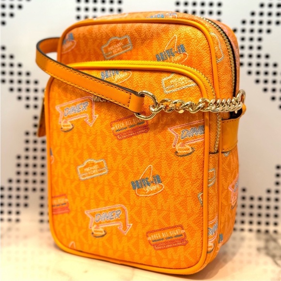 Michael Kors Medium Jet Set Travel NS Chain Xbody Bag Pop Orange Multi - Picture 2 of 7